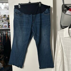 Liz Lange Maternity Jeans 18